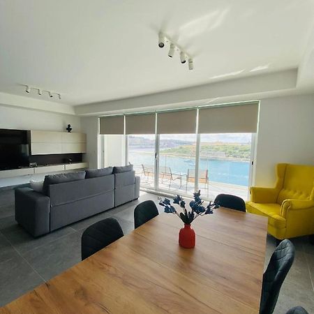 Sliema Seaview Apartment- Valletta Views - Apt 8, 49 Tigne Point Mansions Exteriér fotografie