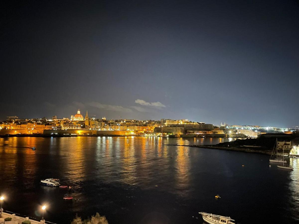 Sliema Seaview Apartment- Valletta Views - Apt 8, 49 Tigne Point Mansions Exteriér fotografie